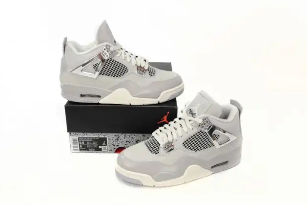 Bmlin shoes Moments Frozen WMNS 4 Air Jordan AQ9129-001 0502
